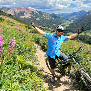 Men's Catalyst Mountain Bike Button-Down Shirt | Dropical Oil Slick